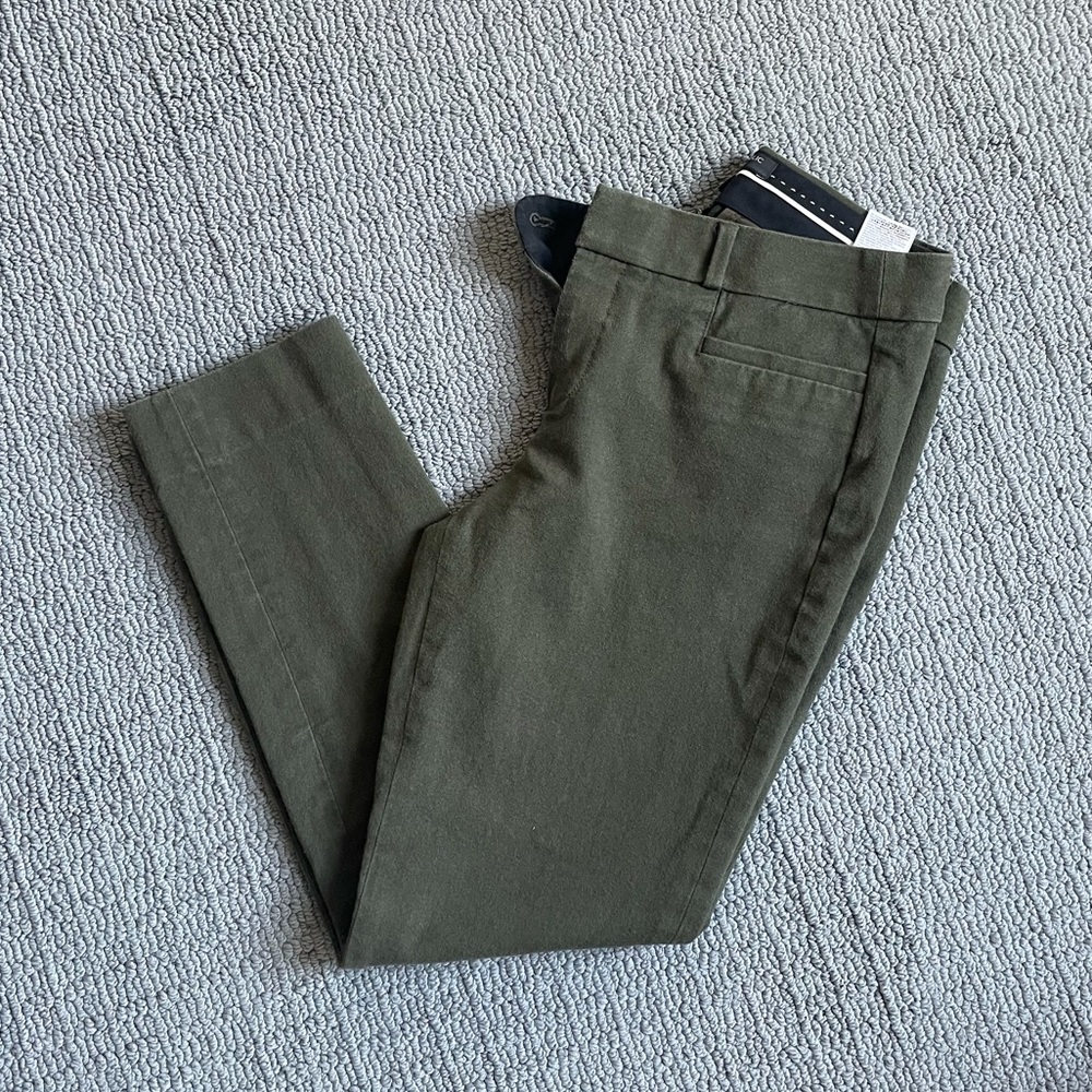 Banana Republic Olive Green Pants tapered